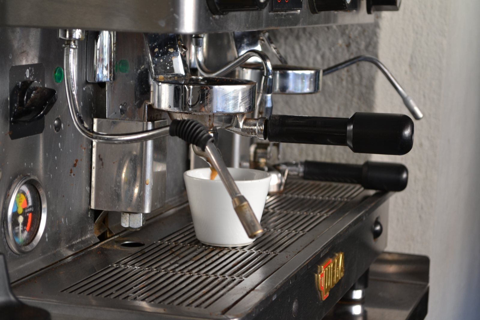 Espresso coffee machine in a café